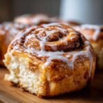 Bułeczki cynamonowe - Tasty