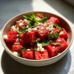 sałatka arbuzowa z fetą i miętą - Tasty