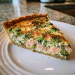 tarta z łososiem i brokułami - Tasty